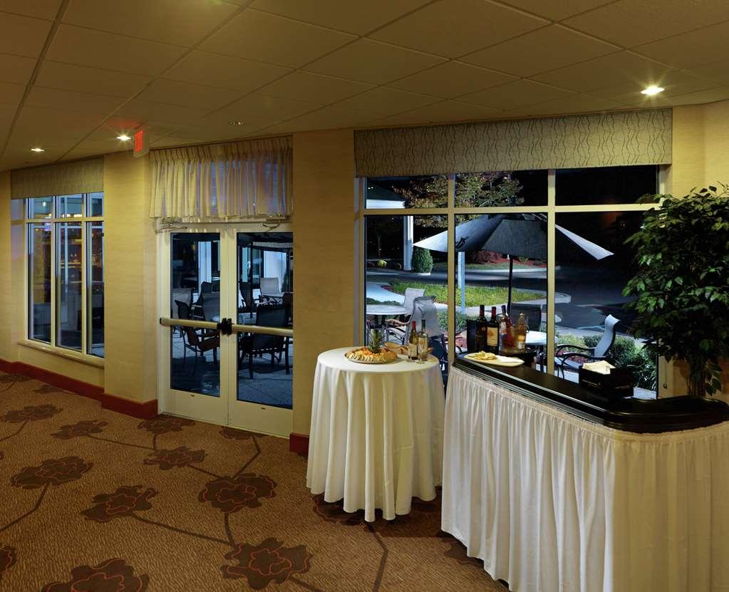 Hilton Garden Inn Milford Udogodnienia zdjęcie
